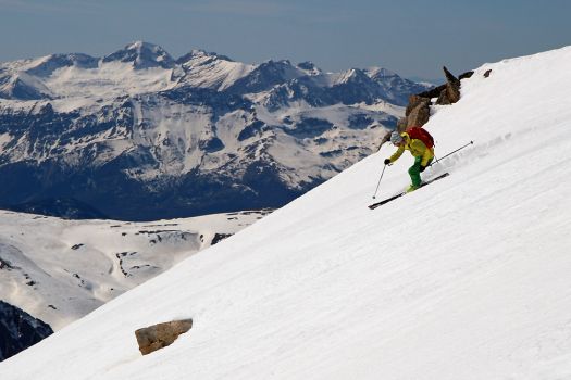 Descente de la face sud du pic des Tempêtes